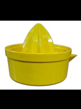 Sunkist Vintage Yellow Fruit Juicer